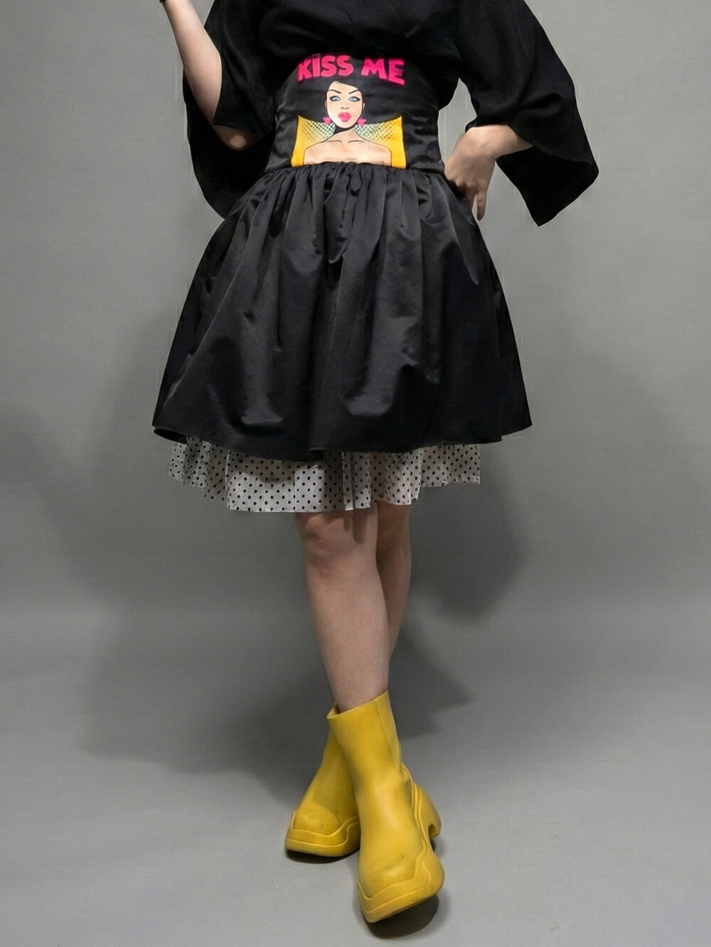 Suknja POP ART Icon – "KISS ME“ Suknja POP ART Icon – "KISS ME“