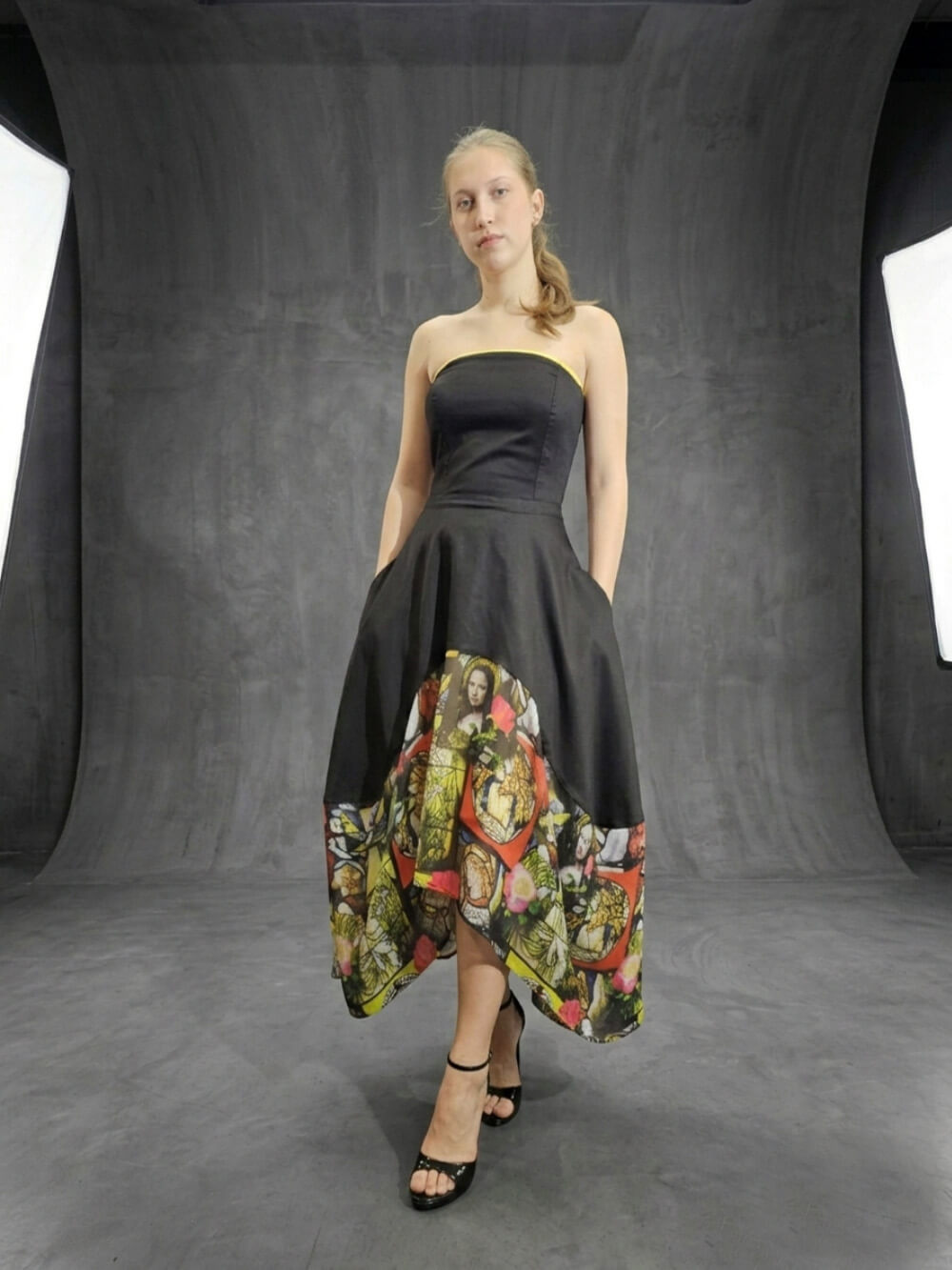 The best glass dress - Renaissance