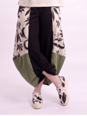 Pantalone „Flora in the block”