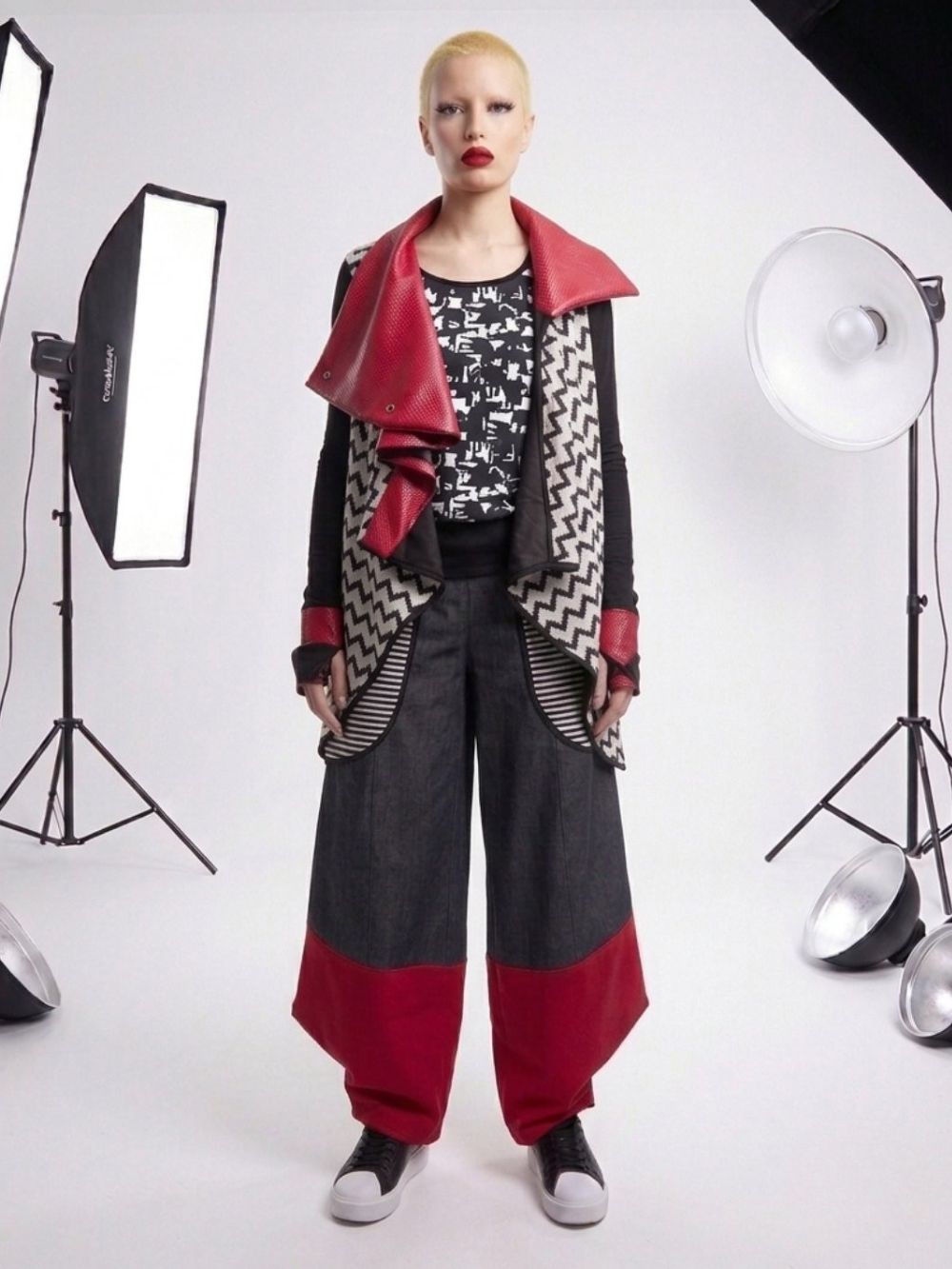 ROY RED (3)